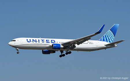 Boeing 767-322ER | N670UA | United Airlines | FRANKFURT (EDDF/FRA) 09.09.2021