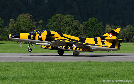 Hawker Hunter T.68 | HB-RVV | private | MOLLIS (LSMF/---) 03.09.2021