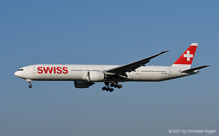 Boeing 777-300ER | HB-JNG | Swiss International Air Lines | Z&UUML;RICH (LSZH/ZRH) 16.04.2021