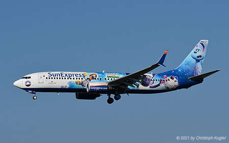 Boeing 737-8HC | TC-SNU | SunExpress  |  Shaun the Sheep special colours | Z&UUML;RICH (LSZH/ZRH) 30.07.2021