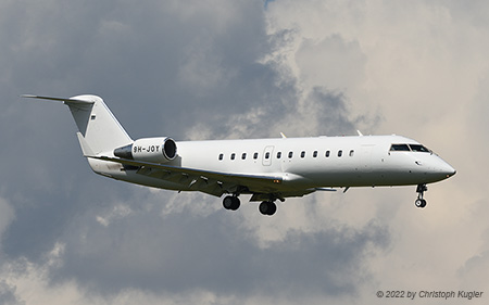 Bombardier Challenger 850 | 9H-JOY | untitled (Air X Charter) | Z&UUML;RICH (LSZH/ZRH) 25.05.2022