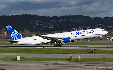 Boeing 767-424ER | N68061 | United Airlines | Z&UUML;RICH (LSZH/ZRH) 19.11.2022