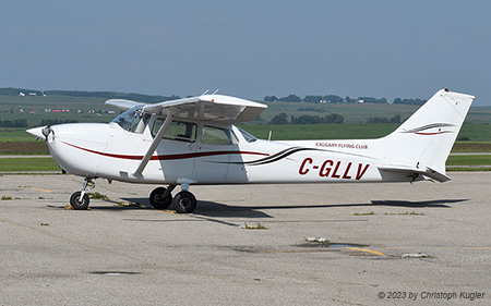Cessna 172N | C-GLLV | untitled (Calgary Flying Club) | CALGARY SPRINGBANK (CYBW/YBW) 18.07.2023