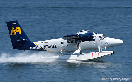 De Havilland Canada DHC-6-300 | C-GHHA | Harbour Air | VANCOUVER HARBOUR FLIGHT CENTRE (CYHC/CXH) 08.07.2023