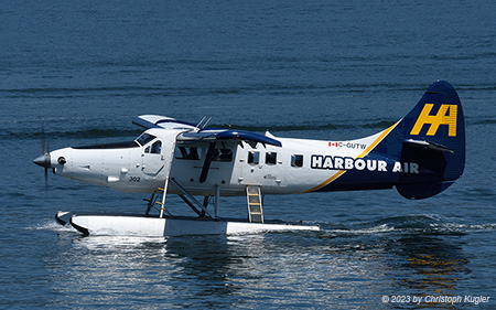 De Havilland Canada DHC-3 Otter | C-GUTW | Harbour Air | VANCOUVER HARBOUR FLIGHT CENTRE (CYHC/CXH) 08.07.2023