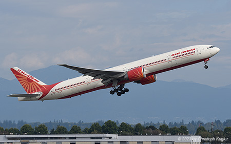 Boeing 777-337ER | VT-ALM | Air India | VANCOUVER INTL. (CYVR/YVR) 03.09.2023