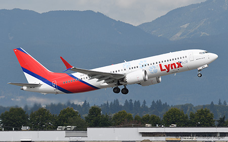 Boeing 737 MAX 8 | C-FTHF | Lynx Air  |  Paws painted on the fuselage | VANCOUVER INTL. (CYVR/YVR) 06.09.2023