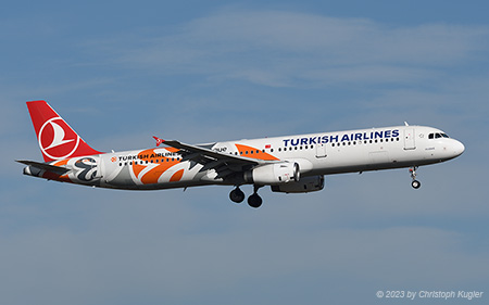 Airbus A321-231 | TC-JRO | Turkish Airlines  |  Basketball Euroleague sticker (2017) | Z&UUML;RICH (LSZH/ZRH) 16.02.2023