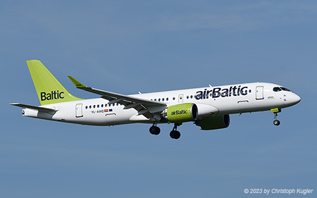 Airbus A220-300 | YL-AAQ | Air Baltic  |  Flying for Swiss International Air Lines | Z&UUML;RICH (LSZH/ZRH) 15.09.2023