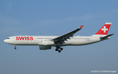 Airbus A330-343E | HB-JHM | Swiss International Air Lines  |  This Airbus A330 is operating flight SWR66 from Miami to Zurich | Z&UUML;RICH (LSZH/ZRH) 28.04.2025