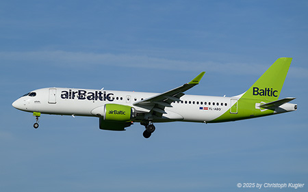 Airbus A220-300 | YL-ABO | Air Baltic  |  Swiss International Airlines prefer aircraft of Air Baltic in their standard scheme. | Z&UUML;RICH (LSZH/ZRH) 30.05.2025