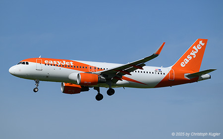 Airbus A320-214 | OE-INA | easyJet Europe Airline  |  This Airbus A320 of easyJet Europe is about to land on runway 14 in Zurich, thus completing its flight from Palma de Mallorca. | Z&UUML;RICH (LSZH/ZRH) 31.05.2025