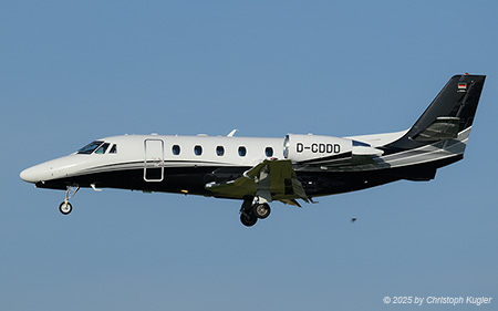 Textron Cessna 560XLS+ Citation Excel | D-CDDD | untitled (E-Aviation)  |  This Textron Citation Excel is seen here arriving from Stuttgart. | Z&UUML;RICH (LSZH/ZRH) 27.06.2025