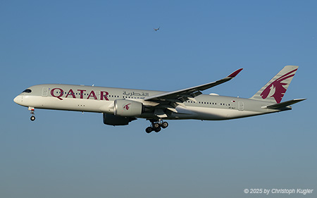 Airbus A350-941 | A7-ALT | Qatar Airways  |  This Airbus A350-900 of Qatar Airways is captured operating flight QR 94 from Doha to Zurich | Z&UUML;RICH (LSZH/ZRH) 08.08.2025