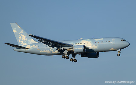 Boeing 767-24QER | N767CJ | Elan Express  |  This Boeing 767 is used by the Canadian Rapper Drake on its European Tour. | Z&UUML;RICH (LSZH/ZRH) 09.08.2025