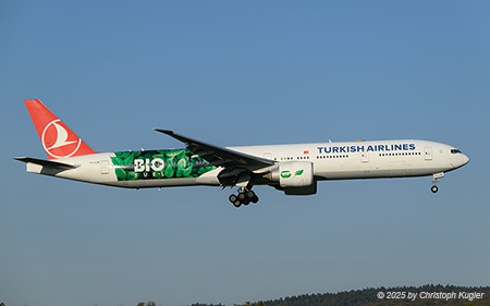 Boeing 777-3F2ER | TC-LJH | Turkish Airlines  |  Flight THY1909 from Istanbul to Zurich was operated using a Boeing 777-300 of Turkish Airlines. The use of such a large aircraft by Turkish Airlines on their flight to Zurich is not that common. The Bio Fuel sticker was an additional highlight.  | Z&UUML;RICH (LSZH/ZRH) 18.10.2025