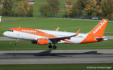 Airbus A320-214 | G-EZOT | easyJet UK  |  This Airbus A320 of easyJet UK is captured arriving from Edinburgh as flight EZY3295.  | Z&UUML;RICH (LSZH/ZRH) 24.10.2025