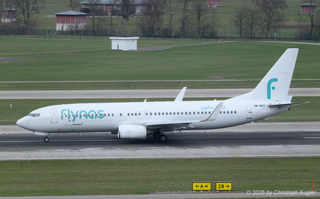 Boeing 737-8GJ | OM-MEX | flynas (Air Explore)  |  This Boeing 737 is captured allellerating on runway 28 as flight AXE411 to Bratislava | Z&UUML;RICH (LSZH/ZRH) 23.11.2025