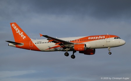 Airbus A320-214 | G-EZUC | easyJet UK  |  This Airbus A320 of easyJet UK is operating flight EZY2869 from London Gatwick to Zurich.  | Z&UUML;RICH (LSZH/ZRH) 08.12.2025