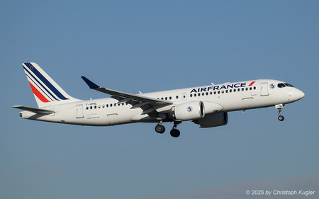 Airbus A220-300 | F-HPNL | Air France  |  This Airbus A220 of Air France is captured as flight AFR1614 from Paris Charles de Gaule to Zurich.  | Z&UUML;RICH (LSZH/ZRH) 20.12.2025