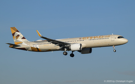 Airbus A321-251nx | A6-LRC | Etihad Airways  |  This Airbus A321neo is seen here arriving with an unusual delay of more than 90 minutes.  | Z&UUML;RICH (LSZH/ZRH) 20.12.2025