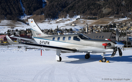 DAHER TBM 910 | D-FAFM | untitled (Volatus)  |  This TBM 910 is parked on the snow parking at Samedan after its flight from Frankfurt Egelsbach. | SAMEDAN (LSZS/SMV) 27.12.2025