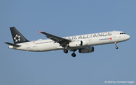 Airbus A321-231 | TC-JRP | Turkish Airlines  |  This Airbus A321 is one of 9 Airbus A321 of Turkish Airlines to be painted in the Star Alliance scheme. | ANTALYA (LTAI/AYT) 09.05.2025