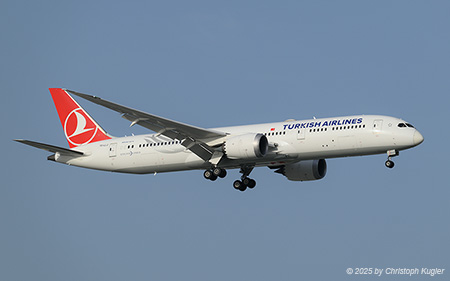 Boeing 787-9 | TC-LLJ | Turkish Airlines  |  This Boeing 787-9 of Turkish Airlines is seen here operating flight THY2430 from Istanbul. | ANTALYA (LTAI/AYT) 11.05.2025