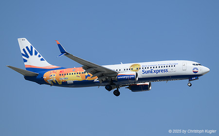 Boeing 737-8HC | TC-SEU | SunExpress  |  This Boeing 737 of SunExpress has a special colour scheme claiming that it is the best leisure airline in Europe. | ANTALYA (LTAI/AYT) 15.05.2025