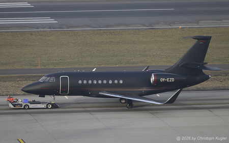 Dassault Falcon 2000LXS | OY-EZD | untitled (Air Alsie)  |  This Dassault Falcon 2000 is being towed to its parking position F72. | Z&UUML;RICH (LSZH/ZRH) 22.01.2026