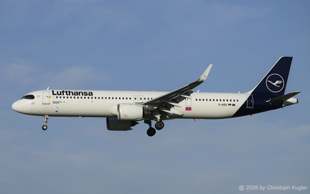 Airbus A321-271nx | D-AIEK | Lufthansa  |  Lufthansa operates a total of 20 Airbus A321neo, one of them is D-AIEK which is seen here arriving from Franfurt as flight LH1182. | Z&UUML;RICH (LSZH/ZRH) 13.07.2026