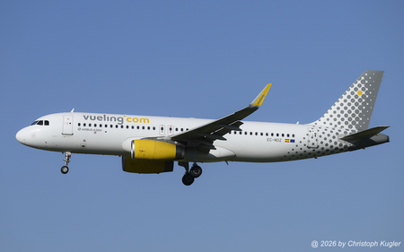 Airbus A320-232 | EC-MDZ | Vueling Airlines  |  This Airbus A320 of Vueling Airlines is a regular visitor to Zurich as it has been depicted in the approach in 2016 and 2017. | Z&UUML;RICH (LSZH/ZRH) 22.07.2026