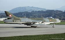 Hawker Hunter F.58A | J-4118 | Swiss Air Force | EMMEN (LSME/---) 07.03.1990