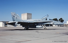 McDonnell Douglas F/A-18A Hornet | 162400 | US Marine Corps | MCAS MIRAMAR (KNKX/NKX) 05.10.1999