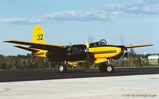 Douglas A-26B Invader | C-GHLX | Air Spray | LAC LA BICHE (CYLB/YLB) 15.06.2001