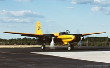 Douglas A-26B Invader | C-GPTW | Air Spray | LAC LA BICHE (CYLB/YLB) 15.06.2001