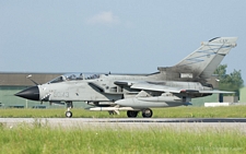 Panavia Tornado ECR | MM7047 | Italian Air Force | LECHFELD (ETSL/---) 01.06.2005