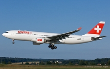 Airbus A330-223 | HB-IQO | Swiss International Air Lines | Z&UUML;RICH (LSZH/ZRH) 01.08.2005