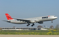 Airbus A330-323X | N805NW | Northwest Airlines | AMSTERDAM-SCHIPHOL (EHAM/AMS) 15.04.2007