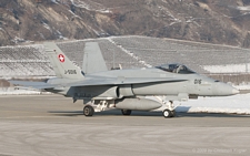 McDonnell Douglas F/A-18C Hornet | J-5016 | Swiss Air Force | SION (LSGS/SIR) 31.01.2009