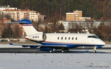 Bombardier Challenger 300 | M-BFLY | private | INNSBRUCK-KRANEBITTEN (LOWI/INN) 16.01.2010