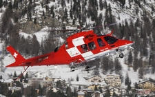 AgustaWestland AW109SP Grand | HB-ZRR | Swiss Air Ambulance | SAMEDAN (LSZS/SMV) 31.12.2010