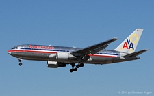 Boeing 767-223ER | N320AA | American Airlines | LOS ANGELES INTL (KLAX/LAX) 27.10.2011