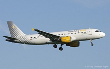 Airbus A320-216 | EC-KJD | Vueling Airlines | PARIS ORLY (LFPO/ORY) 10.04.2011