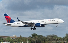 Boeing 757-232 | N663DN | Delta Air Lines | FORT LAUDERDALE-HOLLYWOOD (KFLL/FLL) 08.12.2012