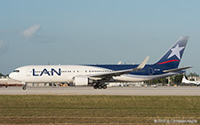 Boeing 767-316ER | CC-CZW | LAN Airlines | MIAMI INTL (KMIA/MIA) 10.12.2013