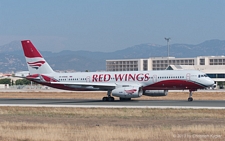 Tupolev Tu 204-100V | RA-64046 | Red Wings | PALMA DE MALLORCA (LEPA/PMI) 09.07.2013