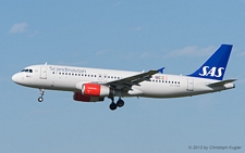 Airbus A320-232 | OY-KAM | SAS Scandinavian Airlines System | Z&UUML;RICH (LSZH/ZRH) 17.06.2013