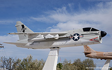 LTV A-7B Corsair II | 154420 | US Navy | NAS FALLON (KNFL/NFL) 28.09.2015