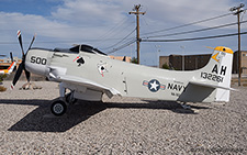 Douglas A-1E Skyraider | 132261 | US Navy | NAS FALLON (KNFL/NFL) 28.09.2015